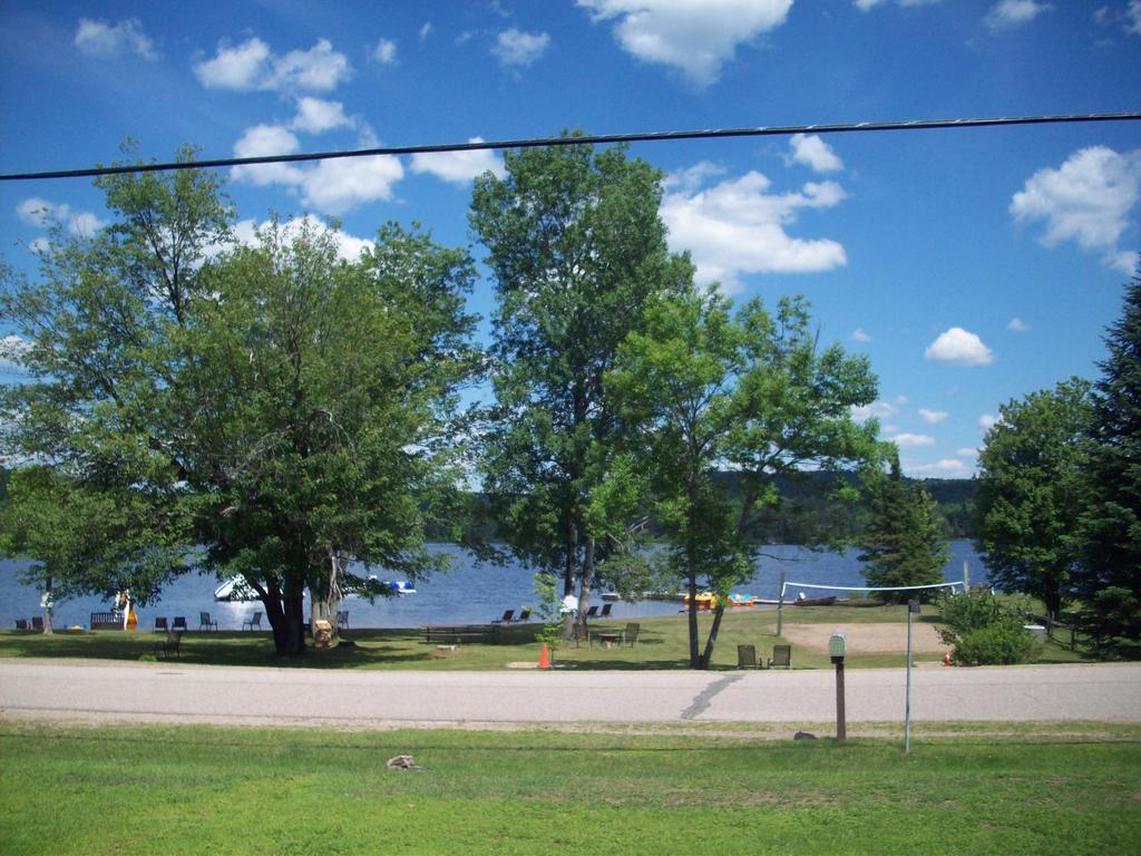Lakewoods Cottage Oxtongue Lake Esterno foto