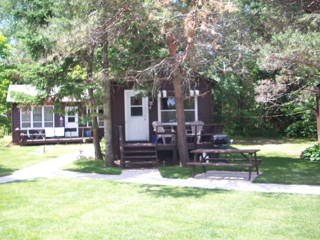 Lakewoods Cottage Oxtongue Lake Camera foto
